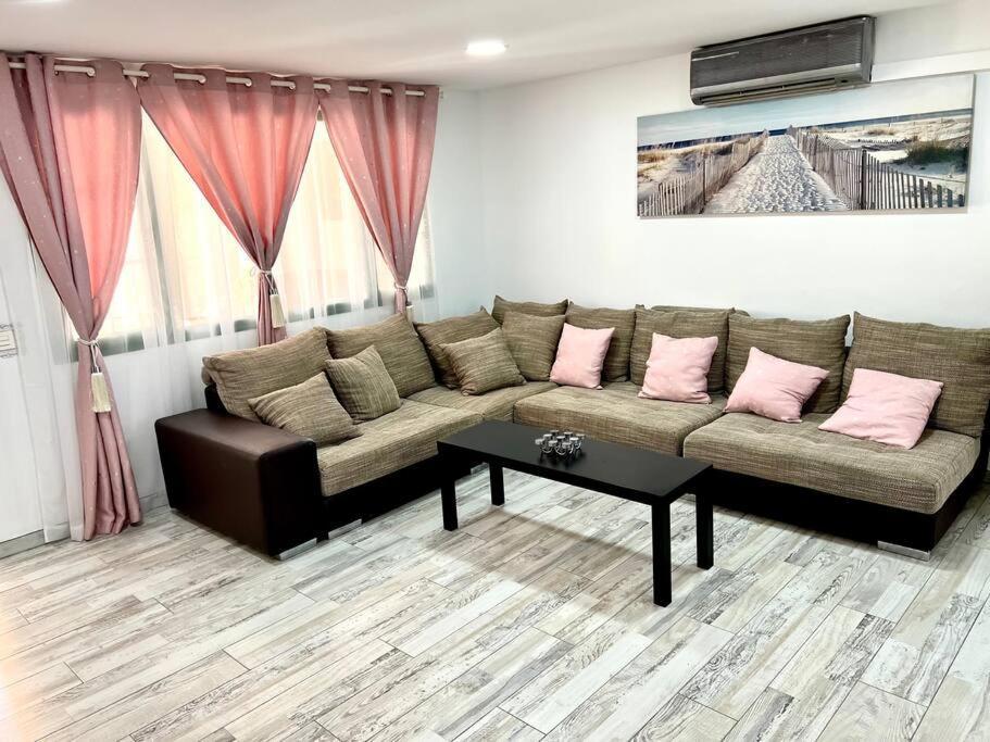 Apartamento 42 Puerto Del Carmen Star Tías Exterior foto